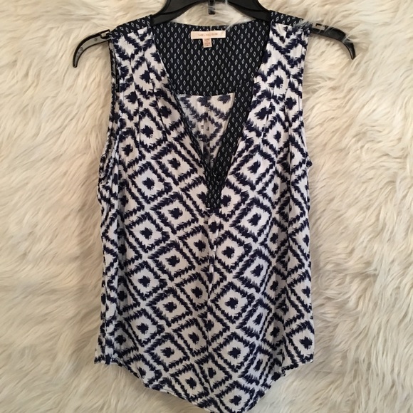 Skies Are Blue Tops - Skies Are Blue - Cute Sleeveless Blouse